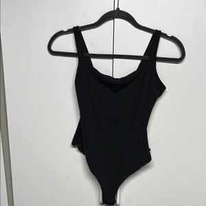 Pattern Hour Square Neck Black Bodysuit